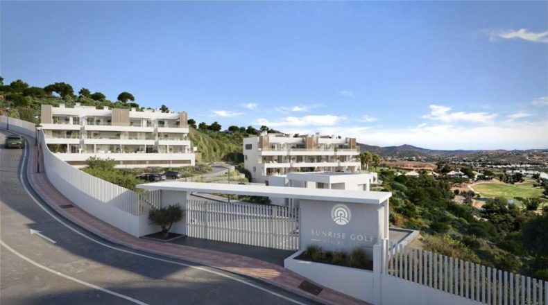 Áticos(2) - Sunrise Golf Residences